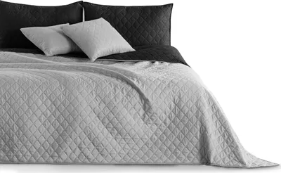 Produktbild von Luxus Bettüberwurf Axel mit Uni Wendedesign - Zweiseitige Tagesdecke, Farbe:Silver / Black, Größe:260 x 280 cm