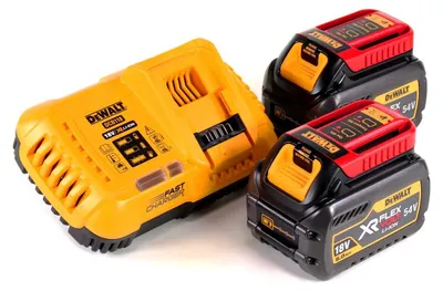 Immagine prodotto di DeWalt XR FLEXVOLT Starter Set T2 - Caricabatterie DCB 118 + 2x Batterie da 6,0 Ah