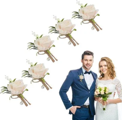 Image de 5 boutonnieres artificielles blanches