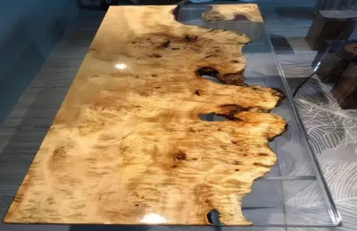 Obrázok produktu pre Stilvoller Zweifarbiger Harztisch Esszimmer Luxus Tischplatten Möbel