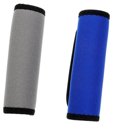 Produktbild von 2-teiliges Set Gepäckgriffschutz aus Neopren und Gepäckmarkierung in Blau für Reisen und Camping