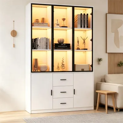 Immagine prodotto di MODFU, vetrina in vetro con porta e LED RGB, mobile alto da 200 cm, mobile vetrina con 3 ante in vetro e 3 cassetti, mobile espositivo stretto con 13 scomparti, colore bianco