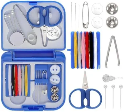 Produktbild von PolkaHome® Tragbares Nähset – Kompakter Reise-Nähkoffer mit komplettem Zubehör, 12 x 8 x 2 cm, Blau