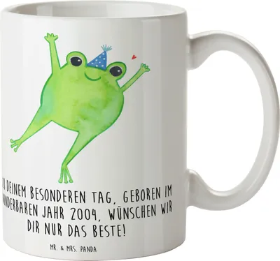 Produktbild von Mr. & Mrs. Panda Trinkbecher 2004 Geburtstag - Weiß - Geschenk, Tasse, kaffeebecher bedruckt, Geburtstagsspruch, Kaffeetasse, Geburtstagsgeschenk, Jahrgang, Pott, schöne