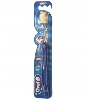 Zdjęcie produktu dla Oral-B Ortho Brush, Ortodontyczna szczoteczka do mycia, 1 sztuka