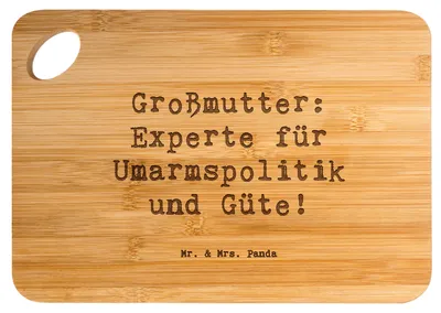 Produktbild von Mr. & Mrs. Panda Frühstücksbrettchen Spruch Großmutter Liebe - Transparent - Geschenk, Verwandte, für, holzschneidebrett, Umarmung, Umarmspolitik, Familie, Geschichten