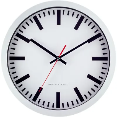 Obrázok produktu pre Rádiom riadené nástenné hodiny v staničnom štýle, biele, priemer puzdra 30 cm, automatický letný a zimný čas, červená sekundová ručička