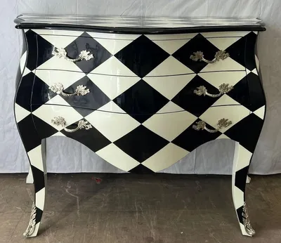 Image de Casa Padrino Commode baroque à carreaux et 3 tiroirs noir / blanc / argent - Meubles baroques