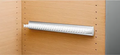 Produktbild von SERVETTO Krawattenhalter Modell D Aluminium/Kunststoff weiß