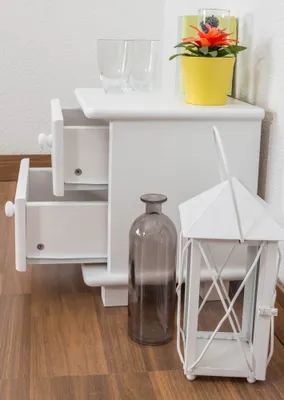 Produktbild von Nachtkommode Massivholz