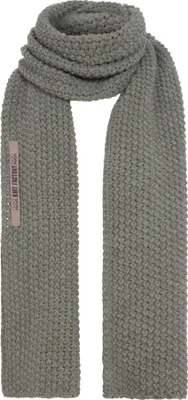 Produktbild von Knit Factory Carry Schal - Urban Green - 200x35 cm