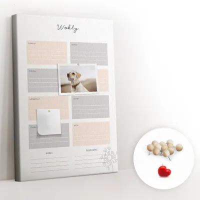 Obrázok produktu pre Korková tabuľa Tabuľa na poznámky Tabuľa na špendlíky - učebná pomôcka 40x60 cm - 100ks drevených kolíkov - Týždenný plánovač