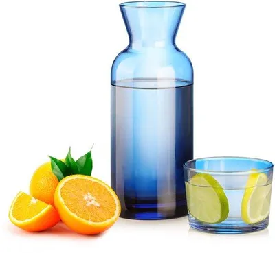 Immagine prodotto di Set blu Unyqoos® composto da una caraffa e due bicchieri – caraffa da 652 ml, bicchieri da 220 ml, vetro senza piombo, design vintage, ideale per il comodino