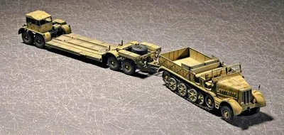 Productafbeelding van Trumpeter Sd.Kfz.9(18t) halfrijder, schaal 1:72, artikelnummer 07275