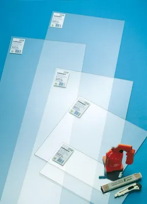 Produktbild von Gutta Hobbyglas glatt 25 x 50 x 0,2 cm klar