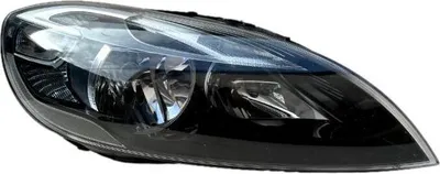Zdjęcie produktu dla VOLVO V40 V40CC prawy przedni reflektor halogenowy H7 OE