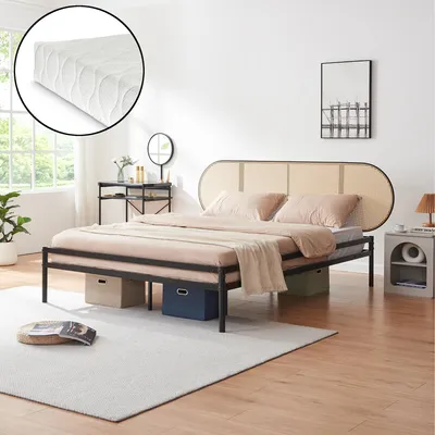Produktbild von Metallbett 'Linköping' mit ovalem Kopfteil und Matratze 160 x 200 cm Schwarz / Rattanoptik
