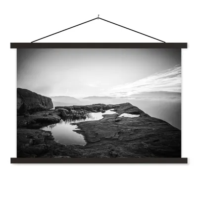Produktbild von MuchoWow® Textilposter Naturfoto schwarz-weiß 150x100 cm mit schwarzem Rahmen - Schlafzimmer