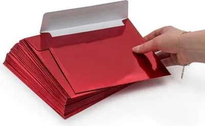 Obrázok produktu pre Štvorcové obálky K4 HK metalická červená 120 g/m² /lesklé/