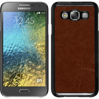 Produktbild von PhoneNatic Case kompatibel mit Samsung Galaxy E5 - Hülle braun Lederoptik Hard-case + 2 Schutzfolien