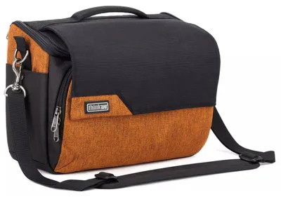 Zdjęcie produktu dla THINK TANK Torba na ramię MIRRORLESS MOVER 30 V2 ORANGE