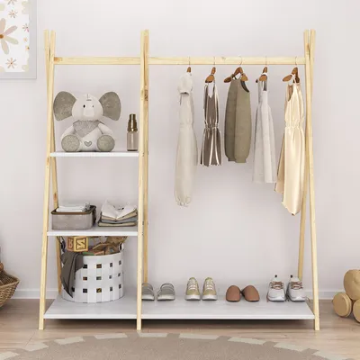 Produktbild von Kindergarderobe LOTTE mit 1 Kleiderstange & 4 Ablageböden in weiß/natur lackiert. Montessori Design, freistehender Kleiderständer für Kinderzimmer aus Massivholz.