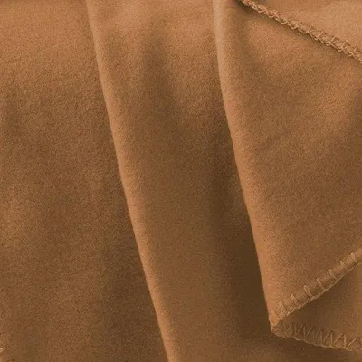 Produktbild von Famanu Fleece Decke 125 x 150 cm - Camel - Weich & Warm
