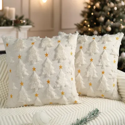 Productafbeelding van Kerstkussensloopsets, 45x45 cm, 2 stuks, crèmekleurig, met kerstboom- en sterrenmotieven, van pluche imitatiebont, voor winterdecoratie