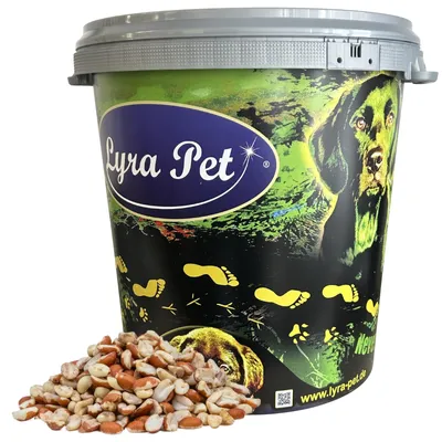 Productafbeelding van 10 kg Lyra Pet® Pinda's, gesplitst, gemengd, geblancheerd en met schil, nieuwe oogst, in een 30 liter ton