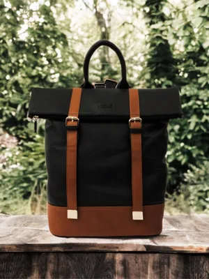 Produktbild von C1989 Cinino Kurier Lederrucksack Schwarz/Cognac