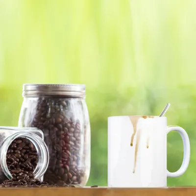Produktbild von Kaffeebecher mit Putz-Schaf und Kaffeefleck Motiv Kaffeetasse Tasse