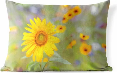 Produktbild von MuchoWow® Outdoor Kissen - Blumen - Sonnenblume - Gelb - 50x30 cm - Wetterfest - Lounge Kissen - Sofa kissen - Wohnzimmer Dekoration