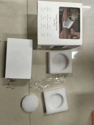 Produktbild von Tragbarer Projektor, 720P, Heimkino, 2,4 G WiFi, kabellose Bildschirmspiegelung, 180-Grad-Flip, manueller Fokus, Trapezkorrektur mit Fernbedienung