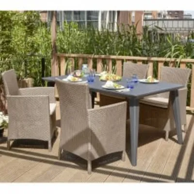 Produktbild von Keter Gartensessel Iowa, 2er Set, aus Kunststoff PP, Cappuccino, Modern, wetterfest, pflegeleicht, strapazierfähig, mit gepolstertem, abnehmbarem Sitzkissen, für Terrasse.