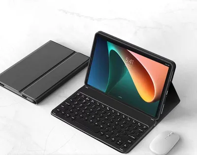 Zdjęcie produktu dla INF Czarne etui z klawiaturą Bluetooth Phantom do Xiaomi Pad 7/7Pro