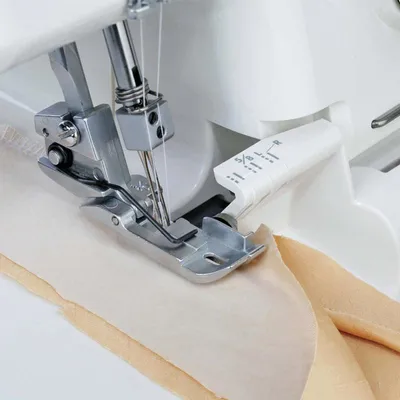 Obrázok produktu pre Pätka kedrovacia (3 mm) pre overlock Janome AT2000D