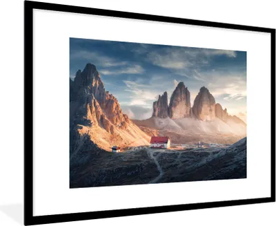 Produktbild von MuchoWow® Gerahmtes Poster Haus - Berge - Landschaft 90x60 cm - Poster mit Schwarzem Bilderrahmen Wandposter Rahmen Foto Bilder - Wanddekoration - Fotos