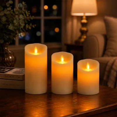 Image de Ensemble de 3 bougies LED Ikodm, bougies électriques avec effet de flamme vacillante, diamètre 7,5 cm, 3 tailles différentes, couleur ivoire avec effet de flamme et télécommande avec minuterie – Décoration de Noël pour intérieur