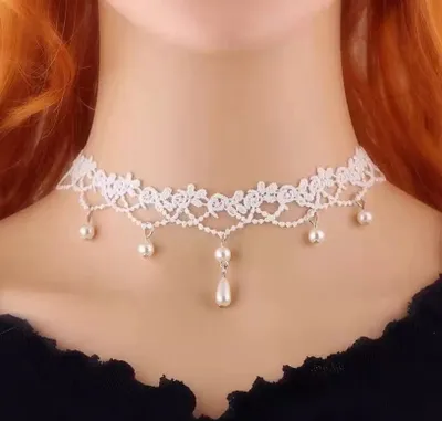 Produktbild von Isla Halskette für Damen - Weißer Choker mit Perlen KP27494
