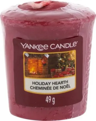 Obrázok produktu pre Holiday Hearth vonná svíčka 49 - Yankee Candle