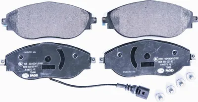 Produktbild von Bremsbelagsatz Scheiben mit Verschleißwarnkontakt 20 mm HELLA für u.a. VW GOLF