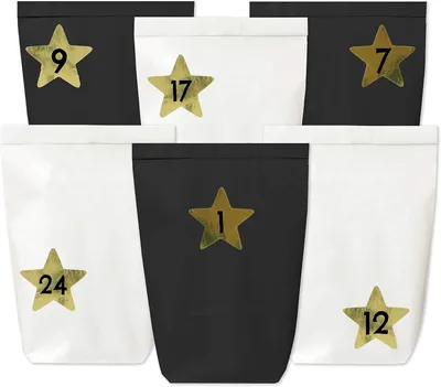 Imagen del producto de Calendario de adviento para rellenar: 24 bolsitas de papel en blanco y negro y 24 pegatinas con números. Para personalizar y rellenar a su gusto