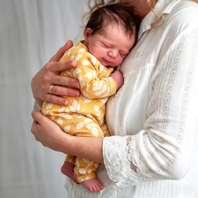 Produktbild von Babypuppe Junge, lebensecht mit Haar, 45 cm, Vinyl, für Rollenspiele