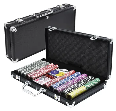 Imagen del producto de Juego de póker con 500 fichas en estuche de aluminio