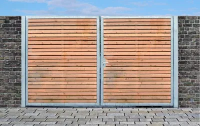 Produktbild von Einfahrtstor Qs Tor Verzinkt mit Pfosten & Holzfüllung 2-flügelig 200cm x 180cm
