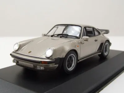 Produktbild von Maxichamps 940069002 Porsche 911 Turbo 3.3 (930) 1977 gold metallic 1:43