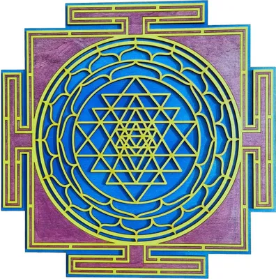 Produktbild von Mystisches Sri Yantra Labyrinth Holz Wanddekor mit blauen Hintergrund 41cm
