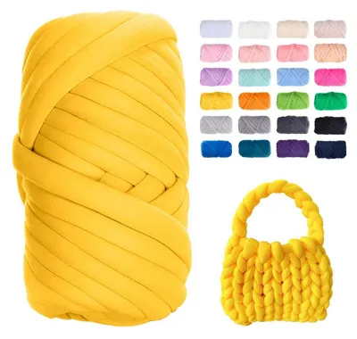 Immagine prodotto di Filato di lana grossa, 500 grammi, colore oro, lunghezza 18 metri, ideale per lavorare all'uncinetto e a maglia per realizzare braccia di capi di abbigliamento