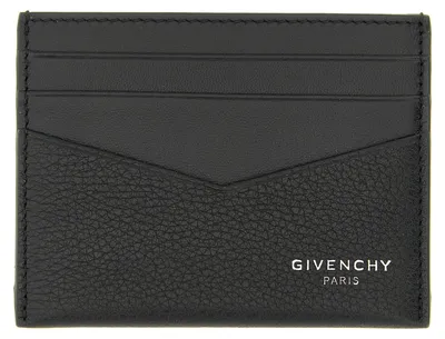 Immagine prodotto di Portacarte Givenchy in pelle di vitello nera, modello BK6099K213001