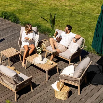 Obrázek produktu pro di volio sada zahradního nábytku Akaia Beige, zahradní nábytek z oceli a akáciového dřeva - 2 konferenční stolky a 2 x 2místná pohovka a 2 křesla, robustní a odolný
